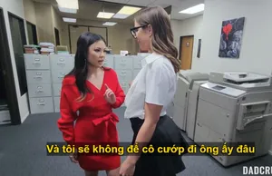 Đụ người ta và làm tổn thương trái tim họ. Vợ của hiệu trưởng trường trung học, một gia đình rất đẹp, một nhà văn trước khi kết hôn, một con đĩ có trái tim dâm đãng